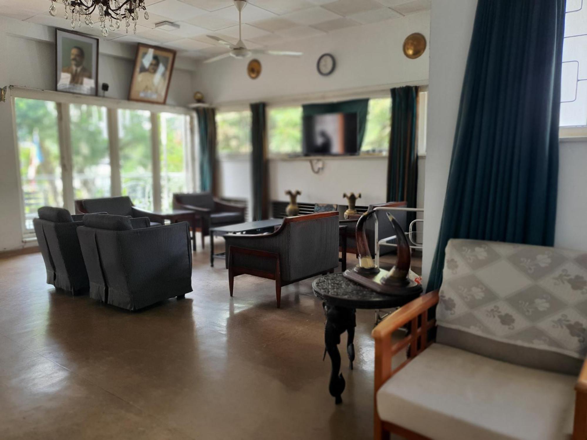 Dunhinda Falls Inn バドゥッラ エクステリア 写真