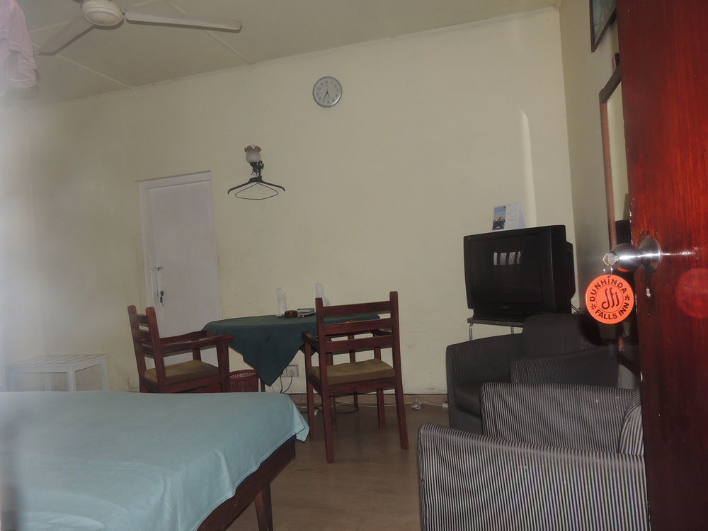Dunhinda Falls Inn バドゥッラ エクステリア 写真